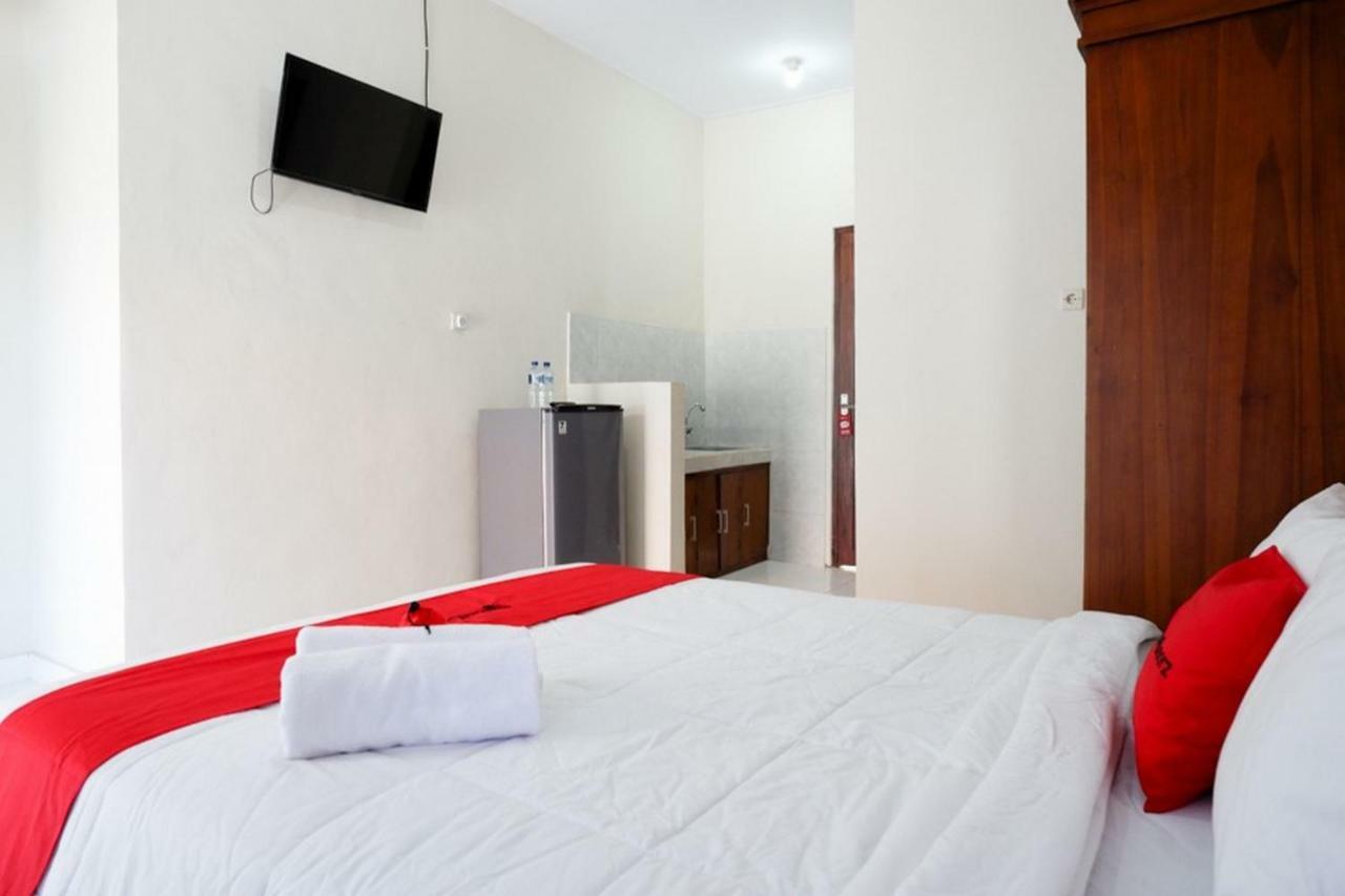Reddoorz Near Mertasari Beach Denpasar Habitación foto